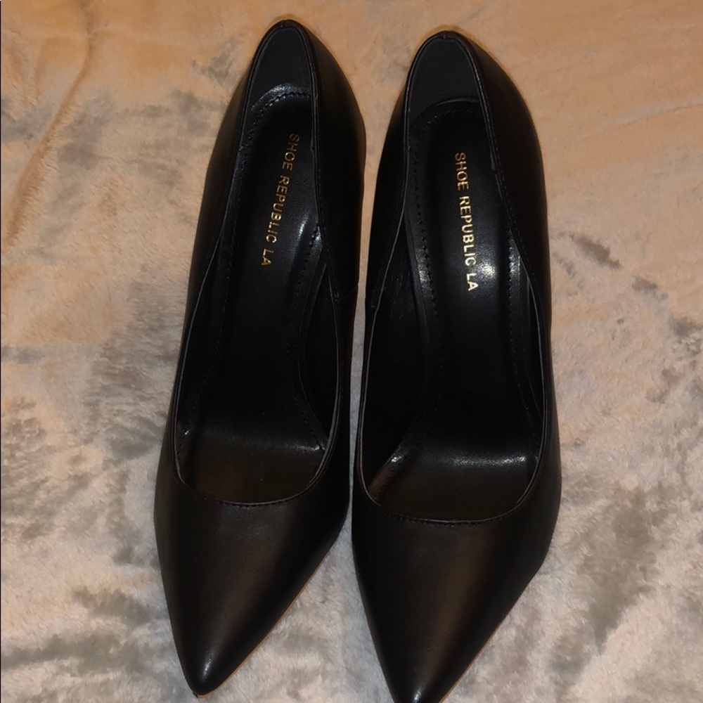 Brand New Shoe Republic LA black heel size 10